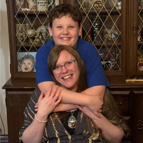 Meet your Posher, Megan - Picture 1 of 1